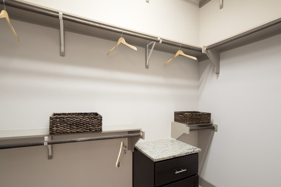 Icon at Ross Apartments Image 16
