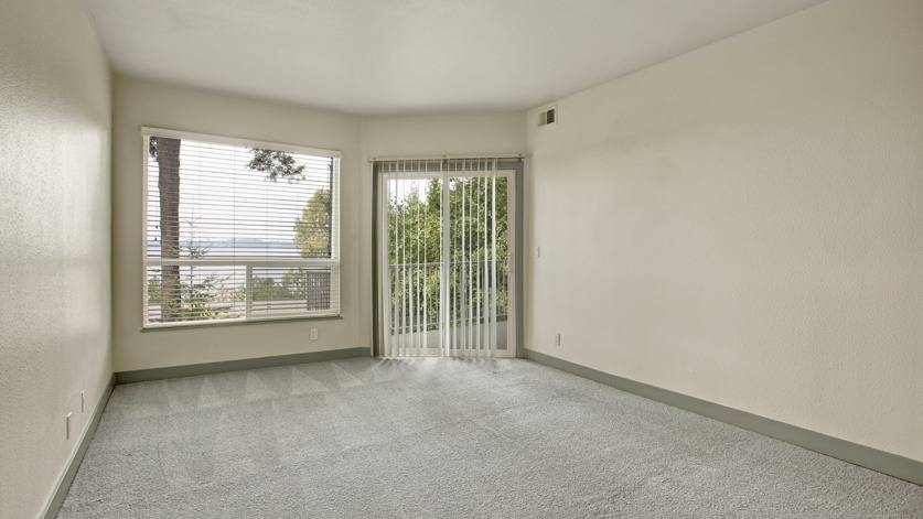The Carillon Apartment Residences Image 41
