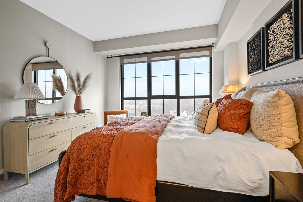 Madison West Elm Image 96