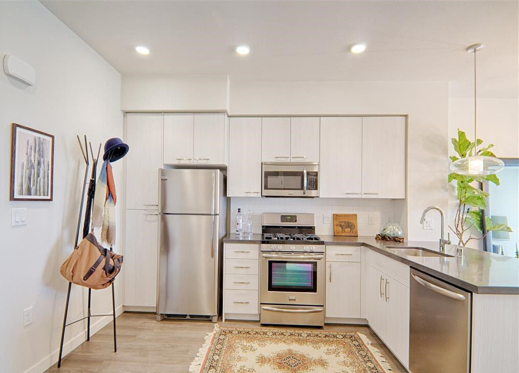 Angelene Apartments Image 31