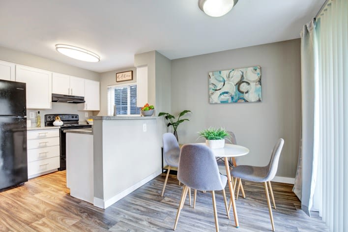 Beaumont Grand Apartment Homes Image 12
