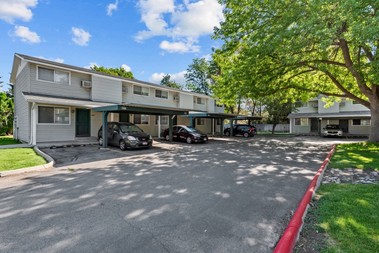 Sugar Pine Townhomes Apartments Image 33