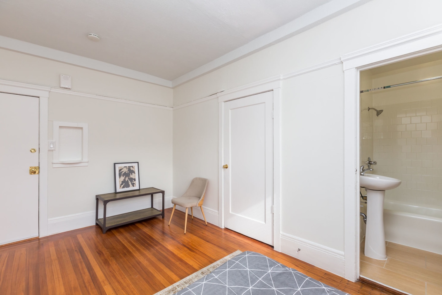 816 Geary Image 14