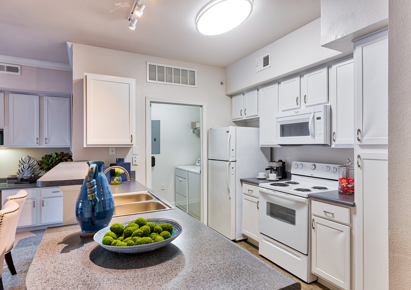 Eastland Trails Apartments Image 3