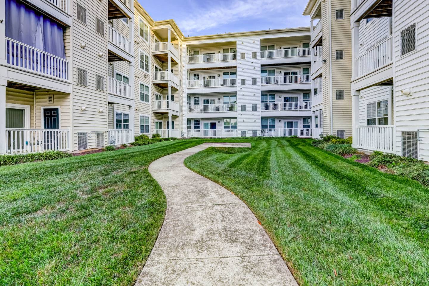 MetroPlace at Town Center Image 31