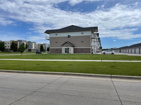 McEnroe Place Image 30