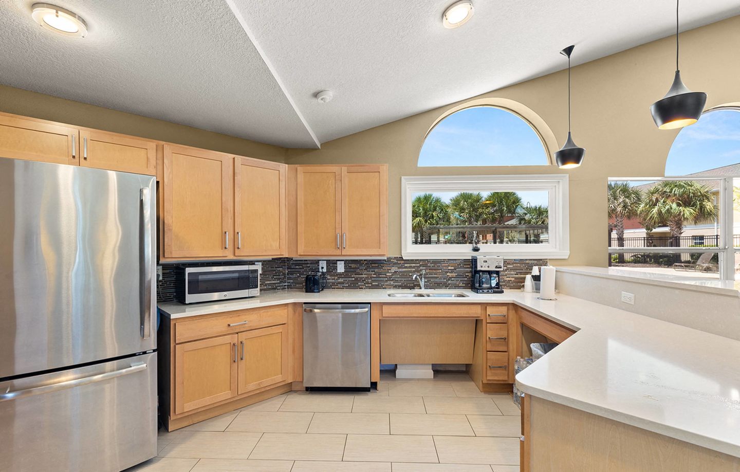 Regency Palms Apartments - Affordable Housing Image 19