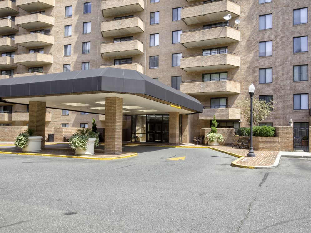 Avalon at Foxhall Image 23
