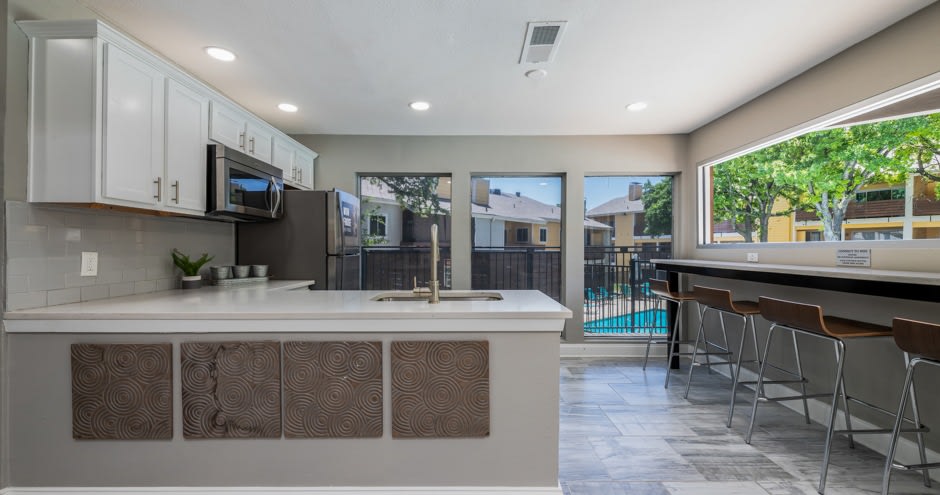 Flintridge Apartments Image 22