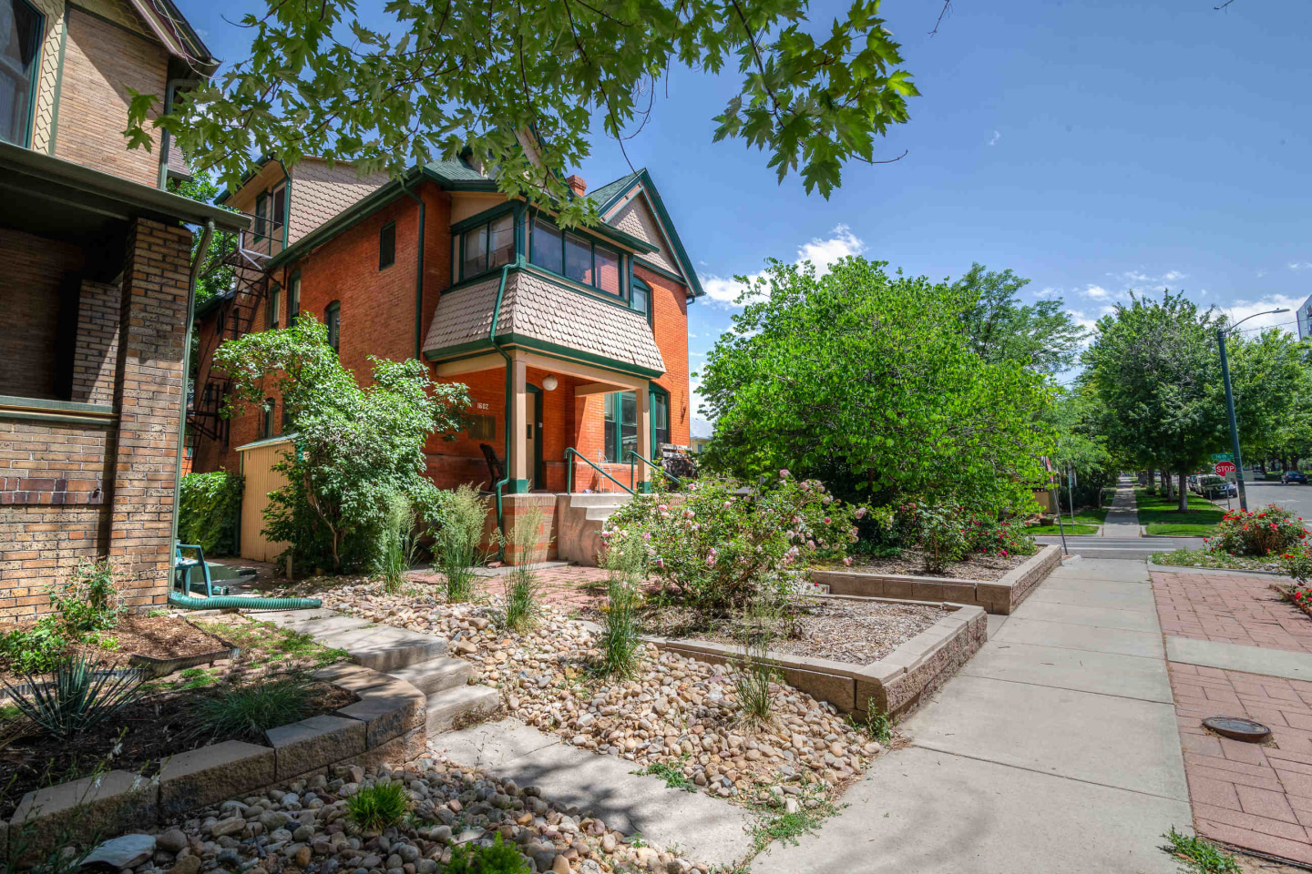 1602 Franklin Image 10