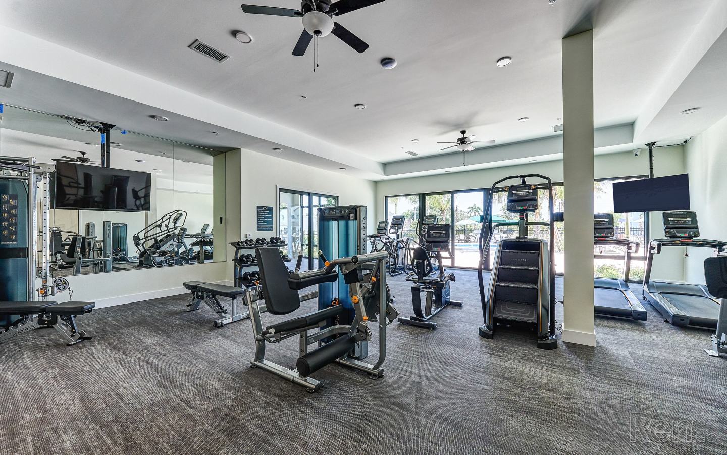 Imperial Crossing Luxury Apartment Homes Image 35