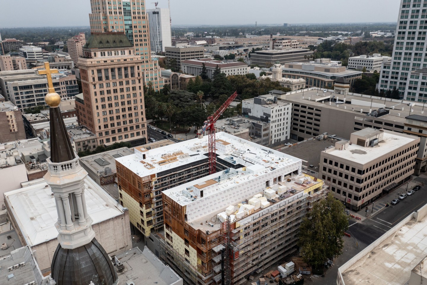 Envoy Image 12
