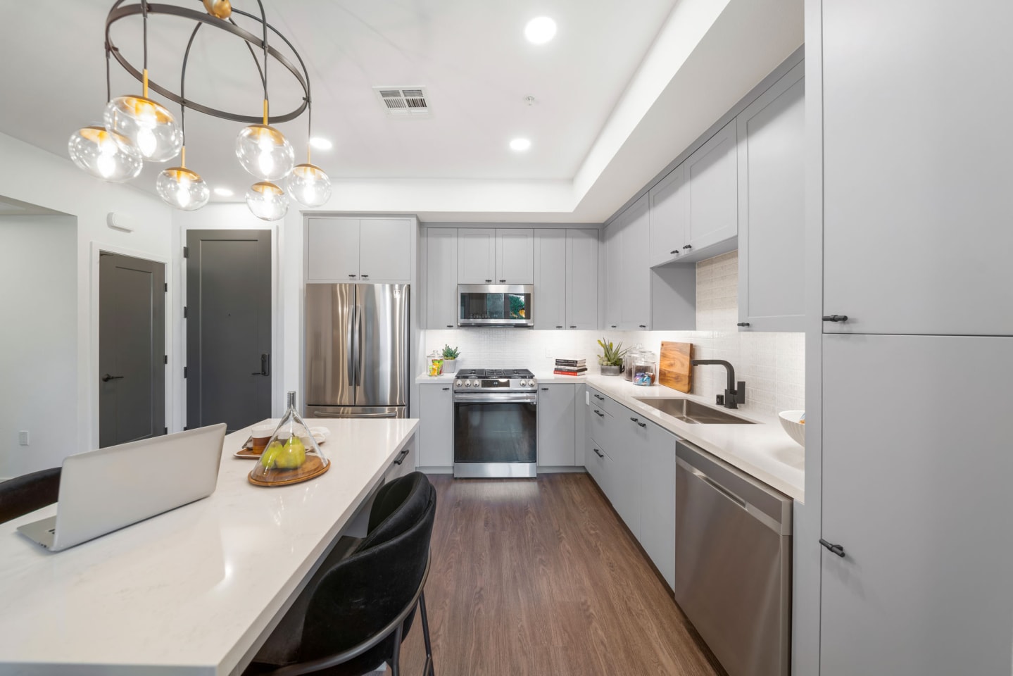 Halcyon House Image 60