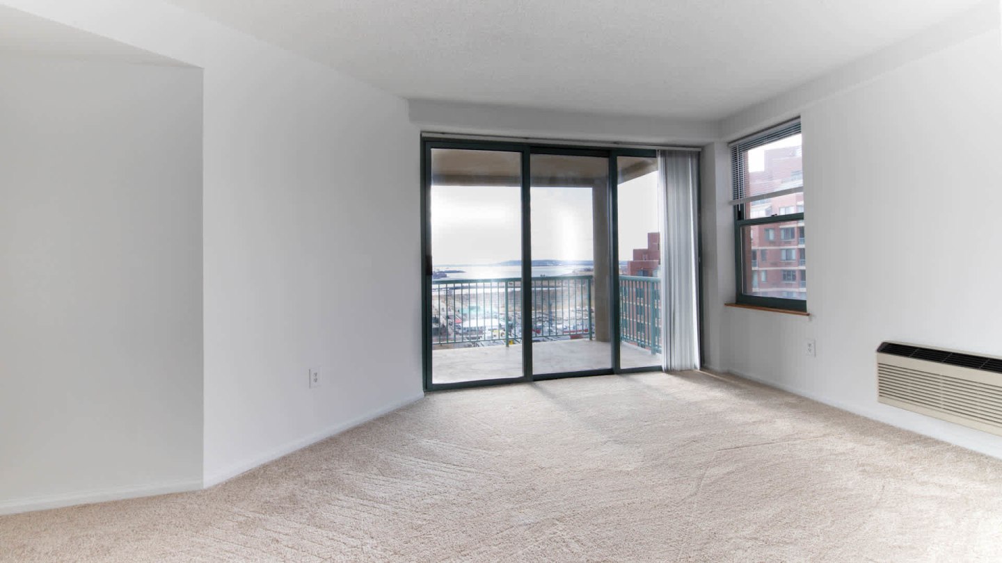 Portside Towers Image 19