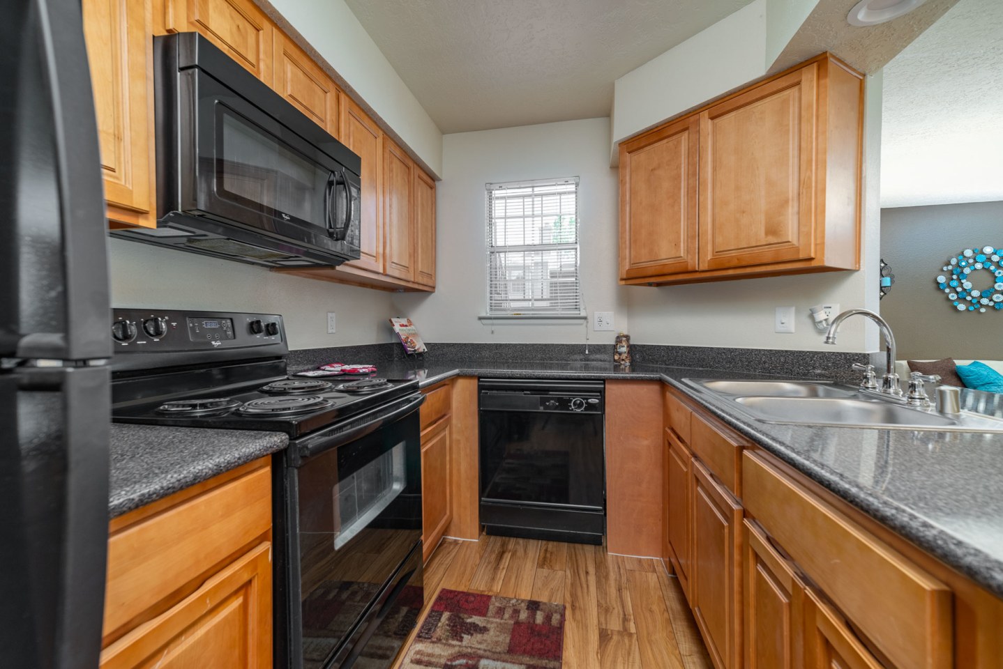 Oak Tree Park Apartments Image 13