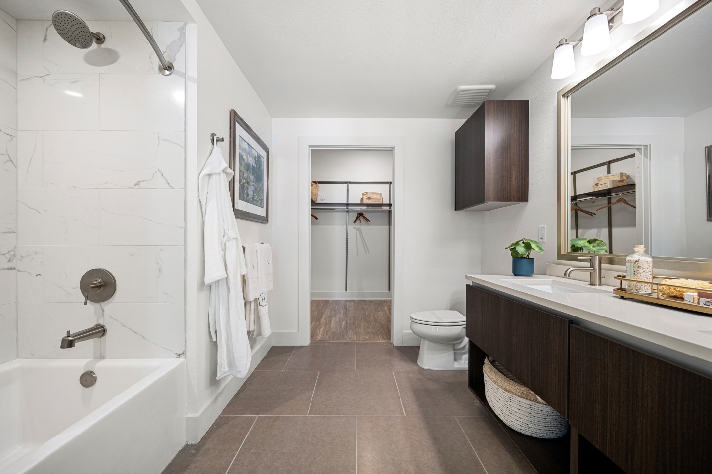 Hanover Walnut Creek Image 20