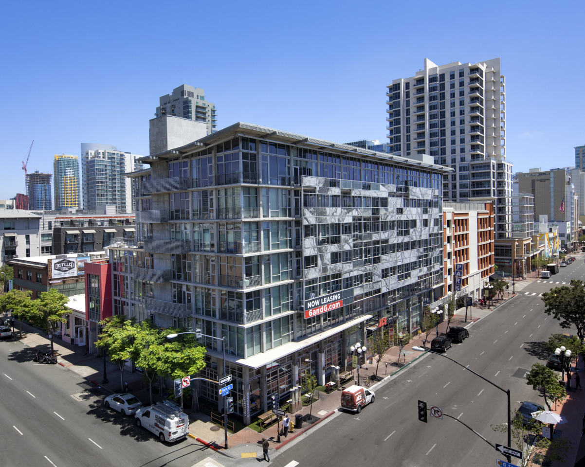 Vela Apartment Homes Image 1