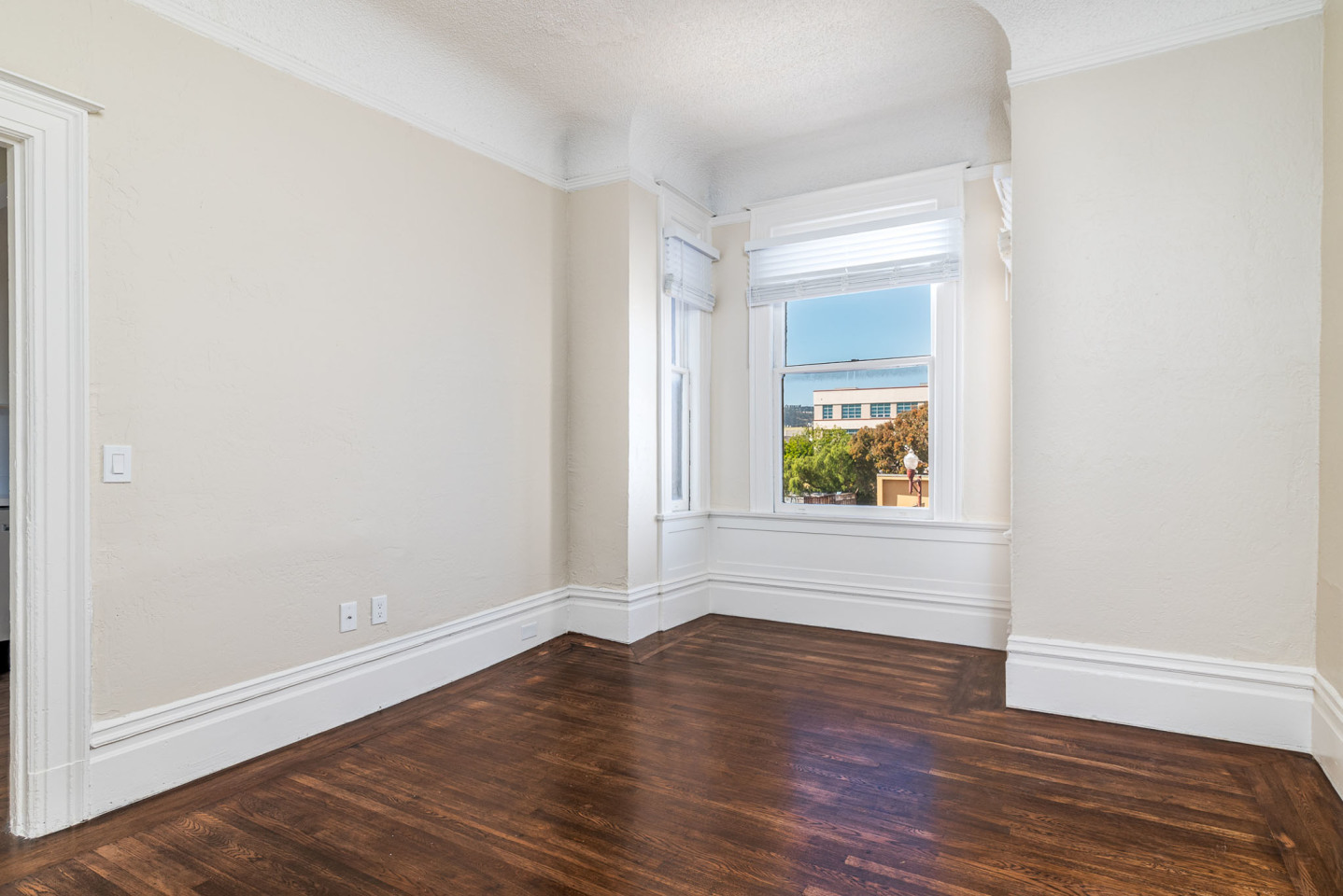 2619 MISSION Apartments Image 1