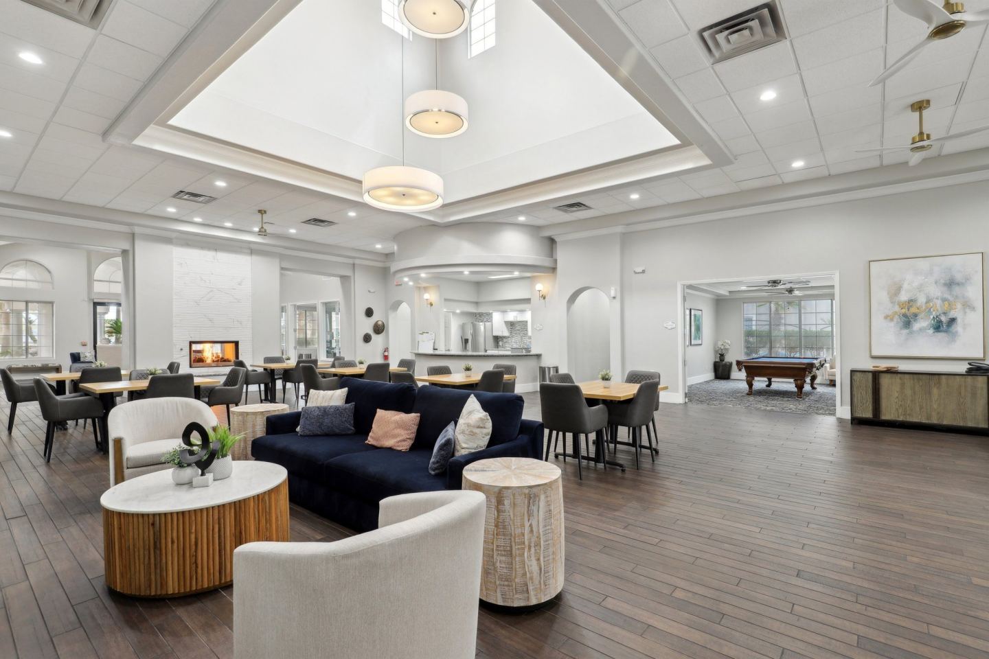 Senior Housing - Valley View by Welltower Living Image 6