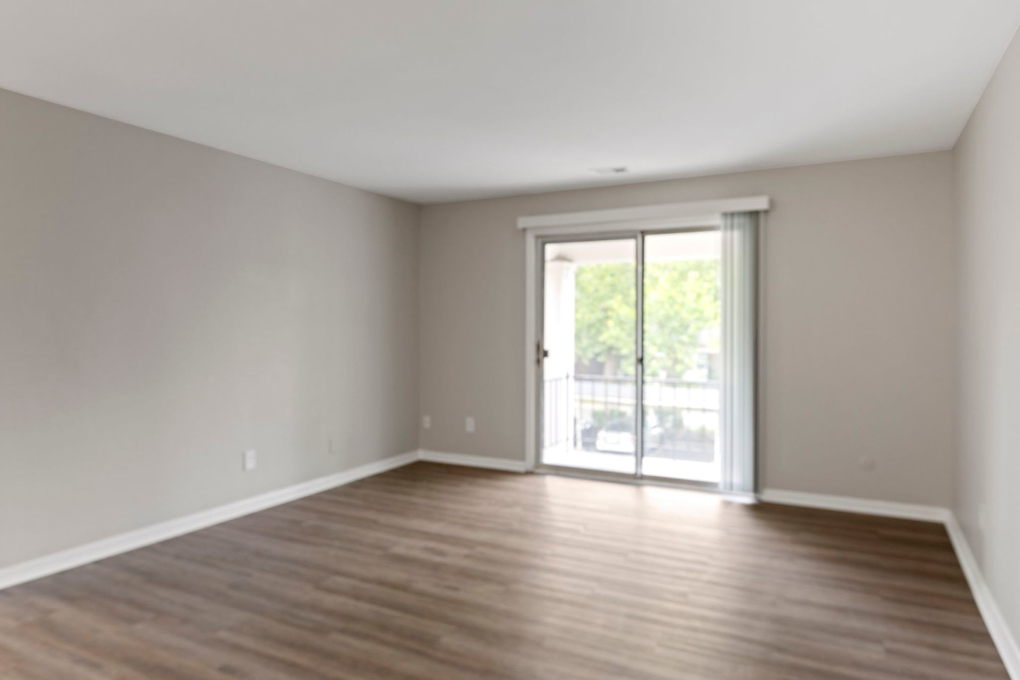 Lenox Image 37