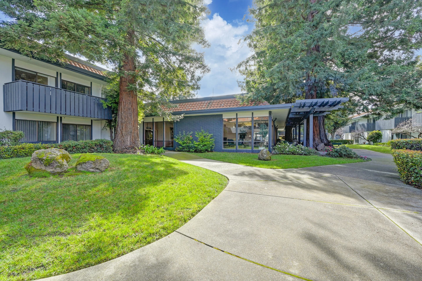 Senior Living - The Laurel at Mountain View Image 31