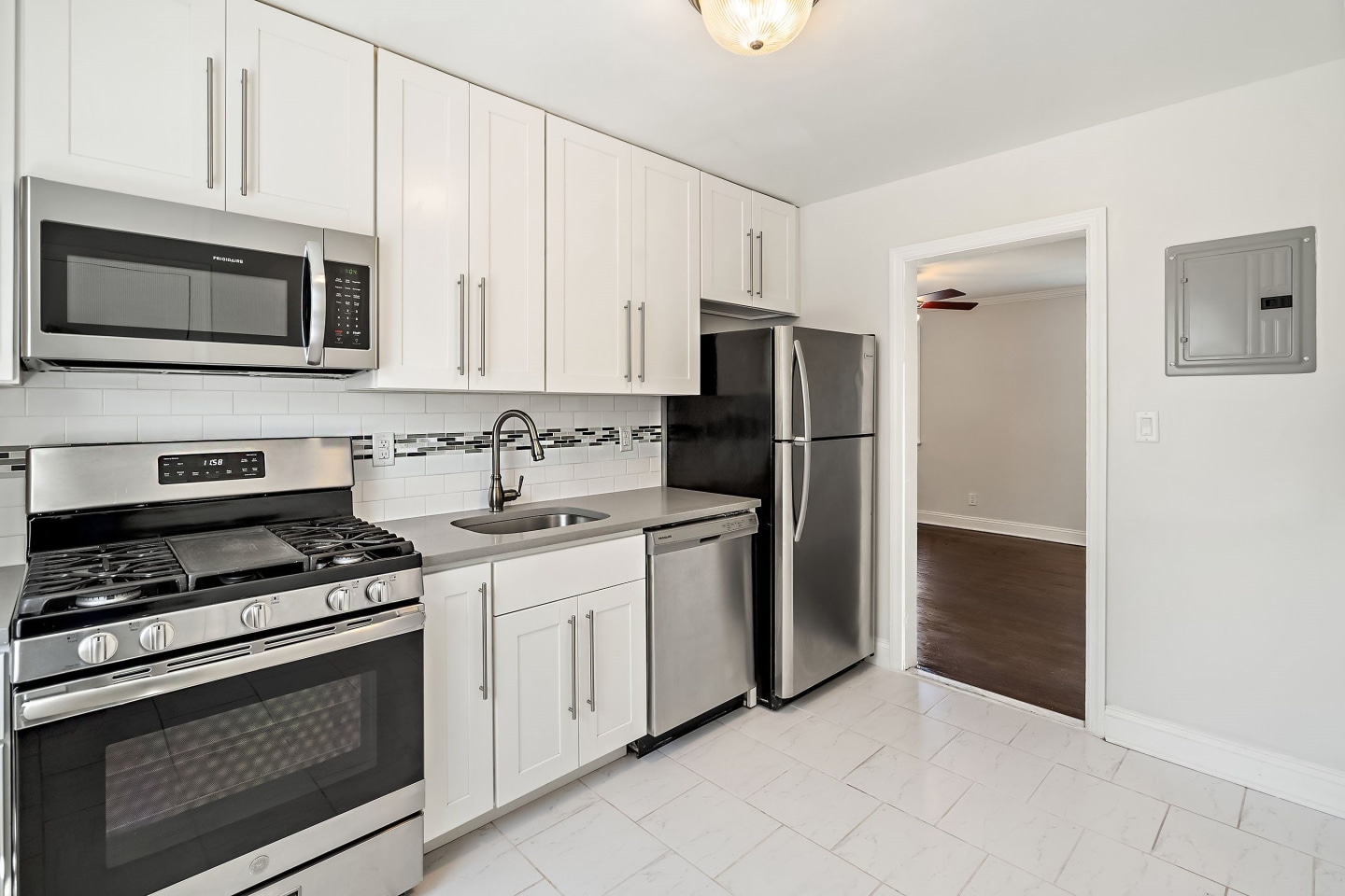 Mary Ann Apts Image 1