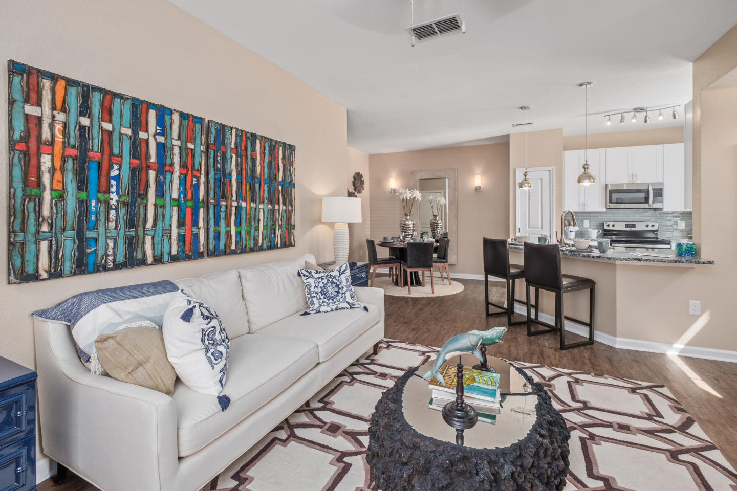 Deerwood Village Image 11