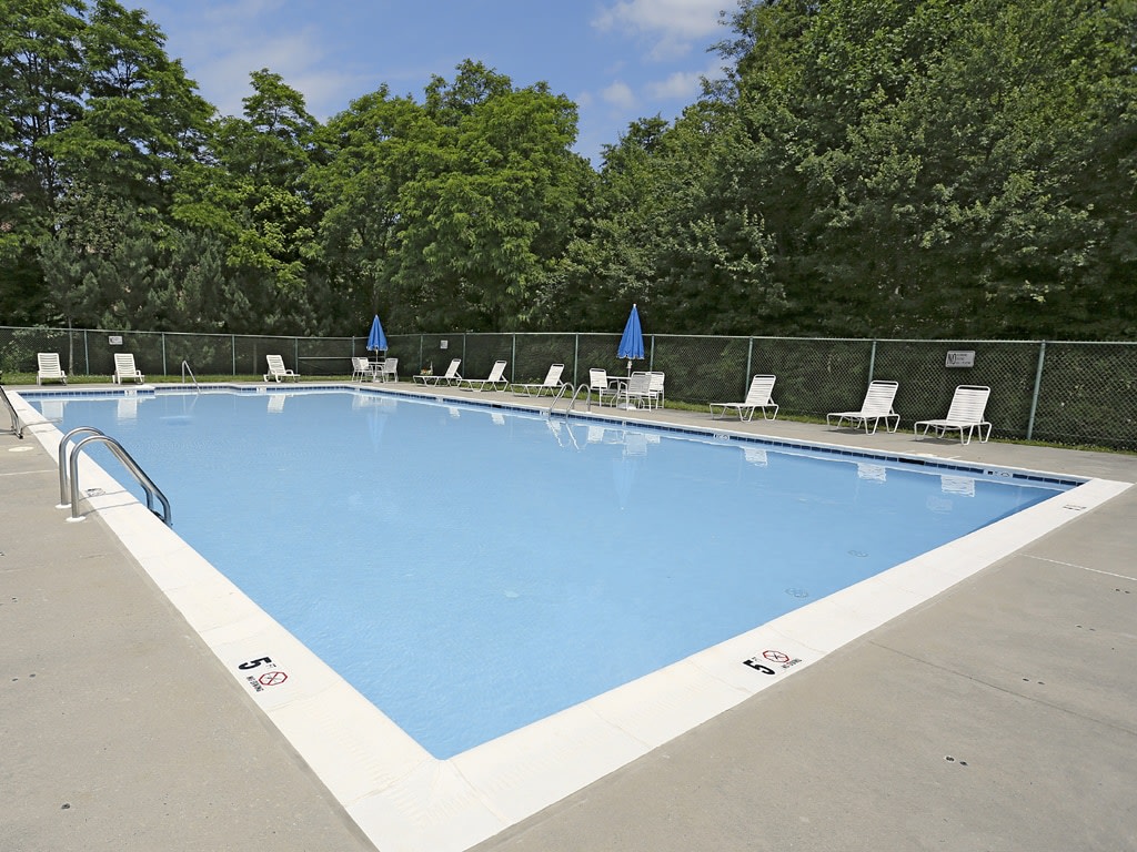 Spring Hill Apartments And Townhomes Image 27