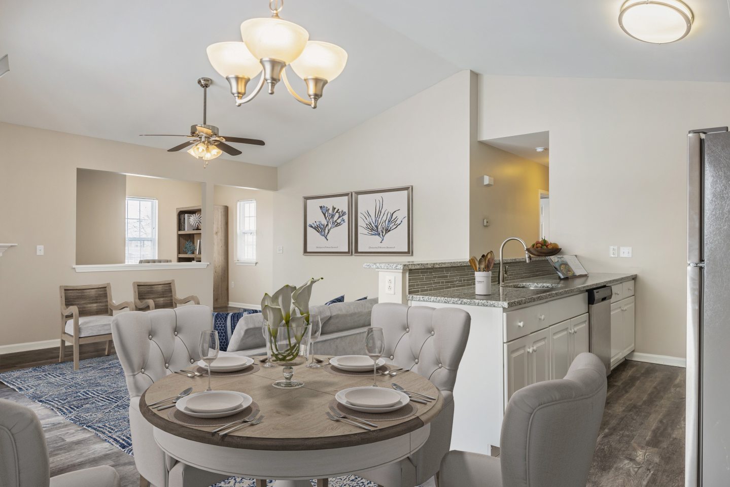Oakmonte Apartments Image 3