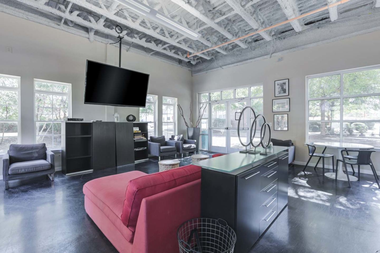 Canalside Lofts Image 17