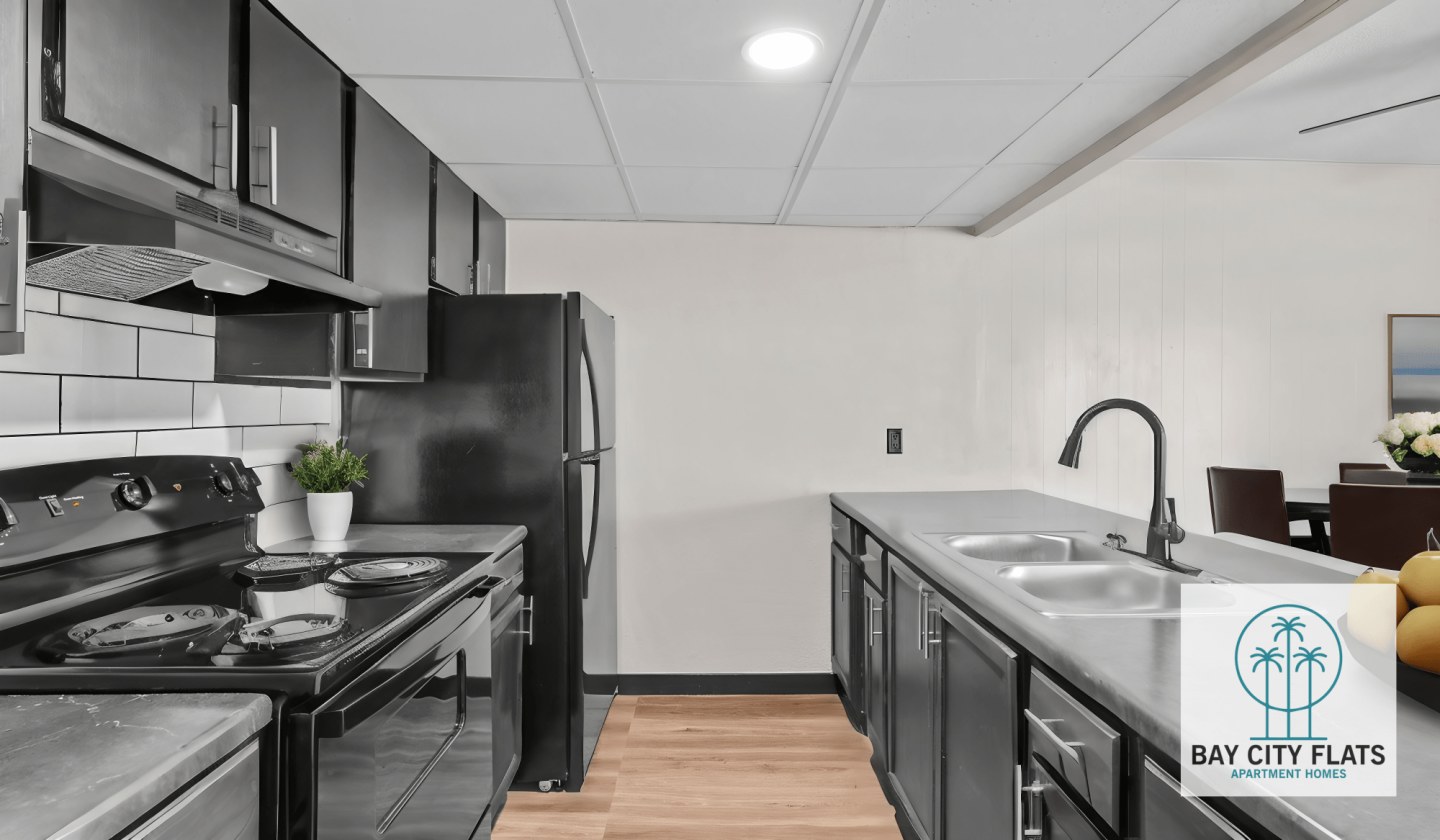 Bay City Flats Image 15