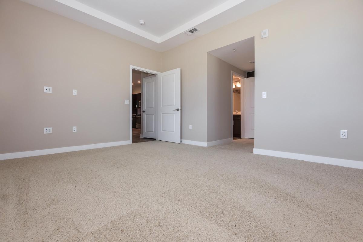 Esencia Sur Apartment Homes Image 9