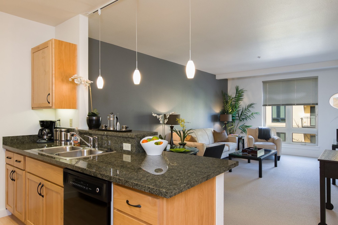 Crescent Village Image 9
