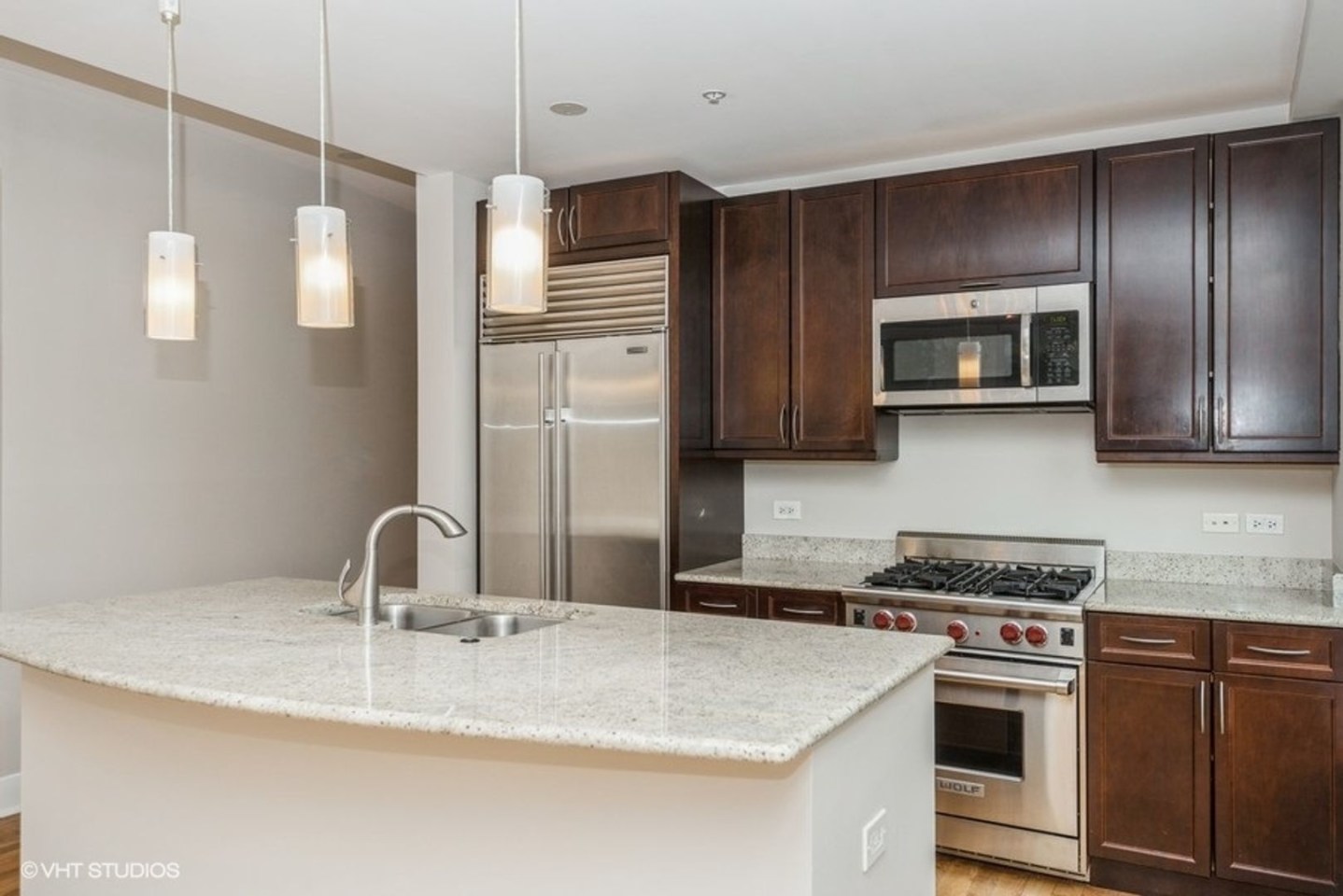 525 Kedzie St. Image 1