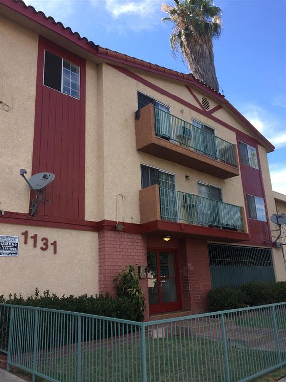 1131 Elden Ave Image 1