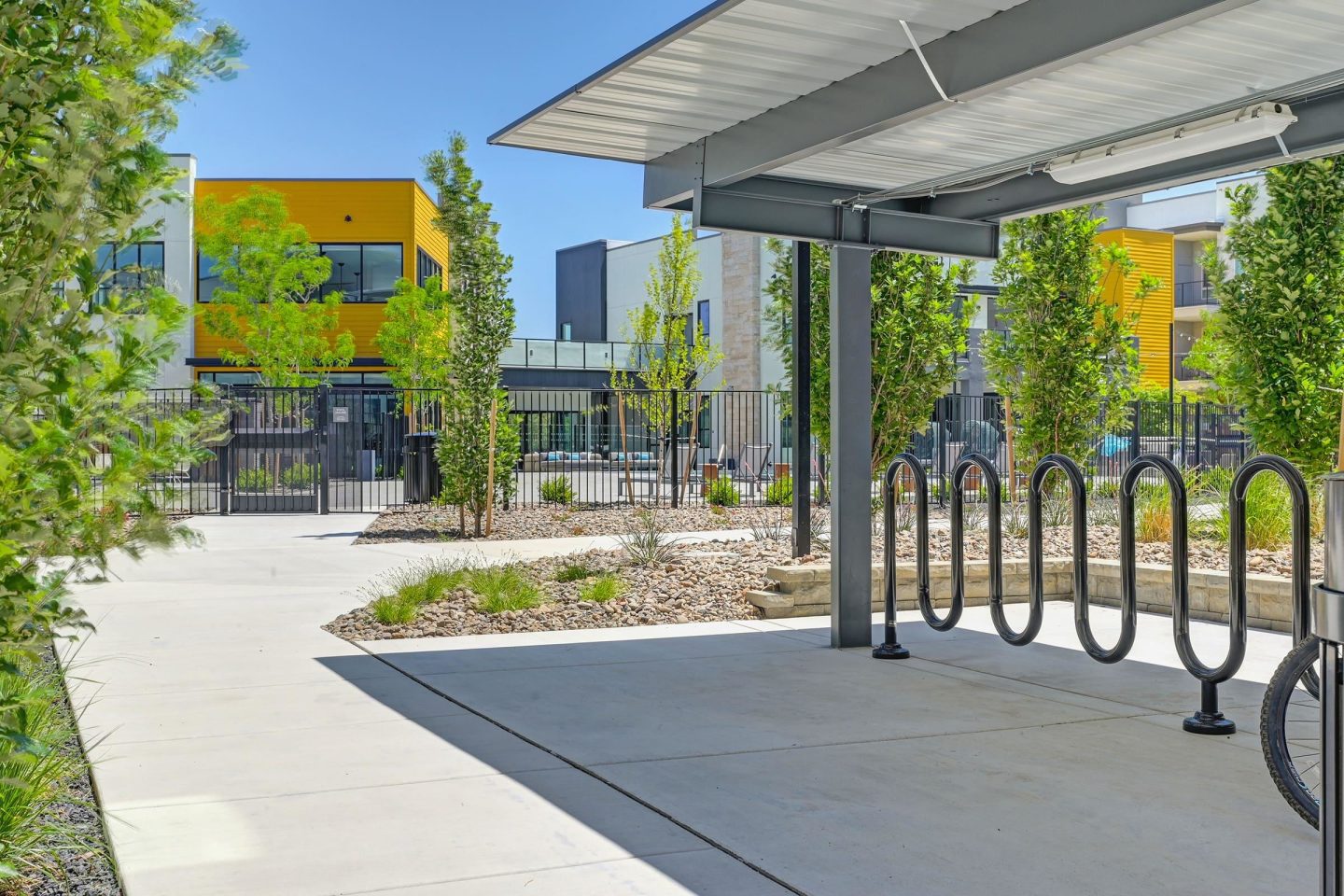 Halcyon Apartments Image 62