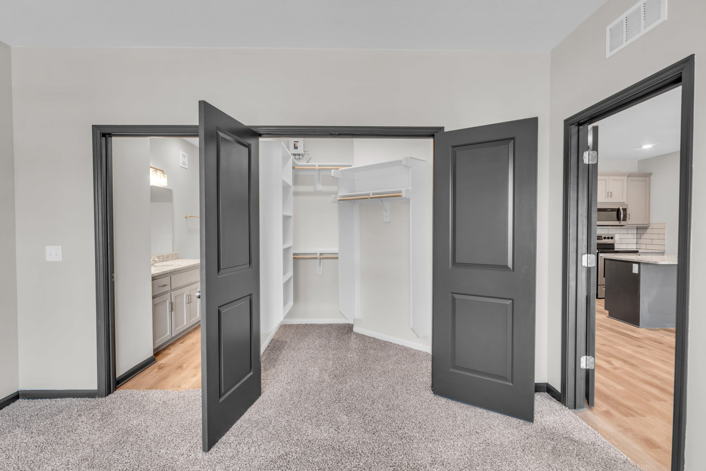 The Lofts at Old Towne Image 23