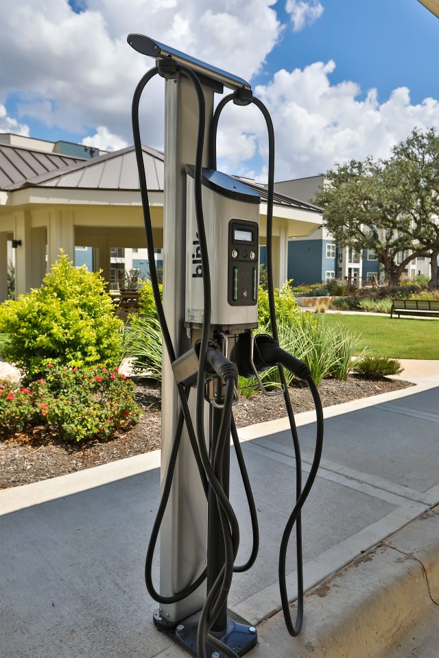Devereaux Image 34