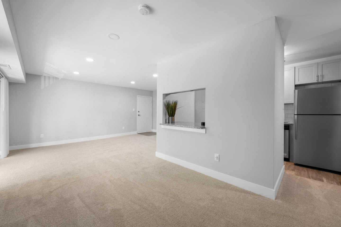 Gainsborough Court, Churchill Mews, and Copperfield Square Apartments & Townhomes Image 78