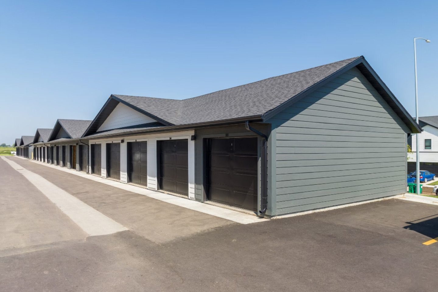 PowderHaus Apartments and Townhomes Image 9