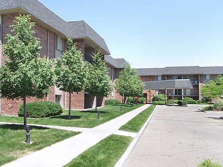 Glenlake Apartments Image 5