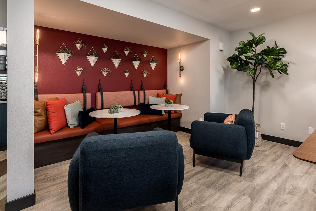 Coral Point Apartments Image 35