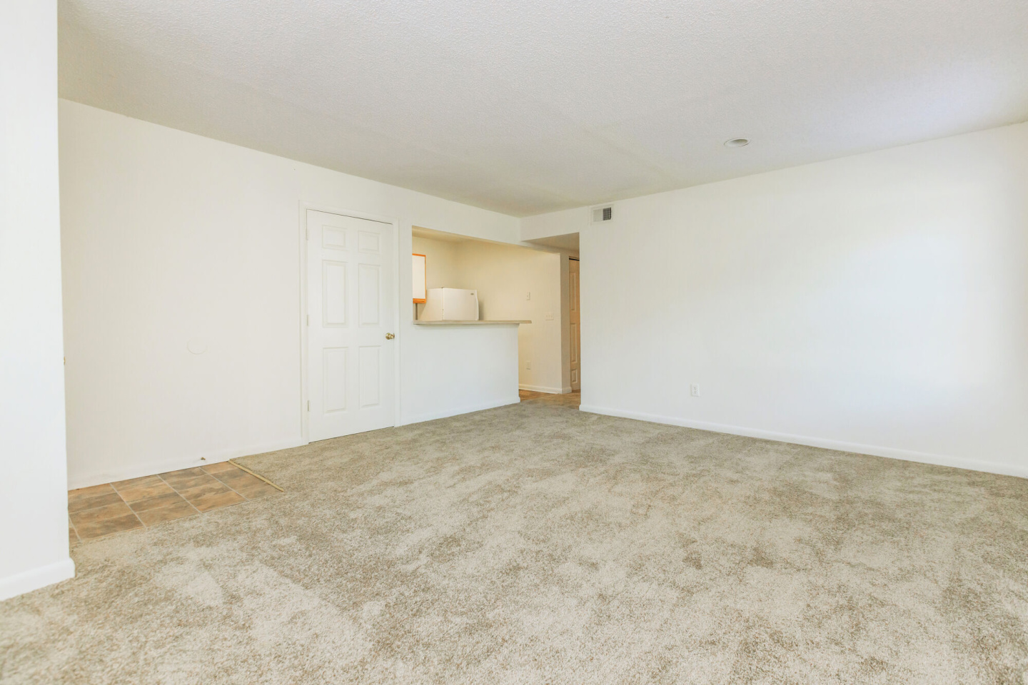 Pinetree Apartments Image 26