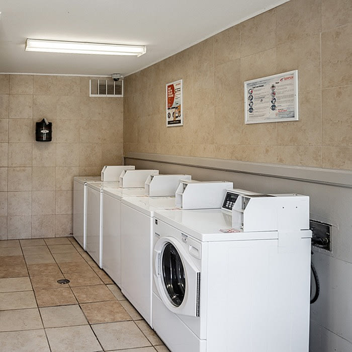 Central Pointe Apartment Homes Image 49