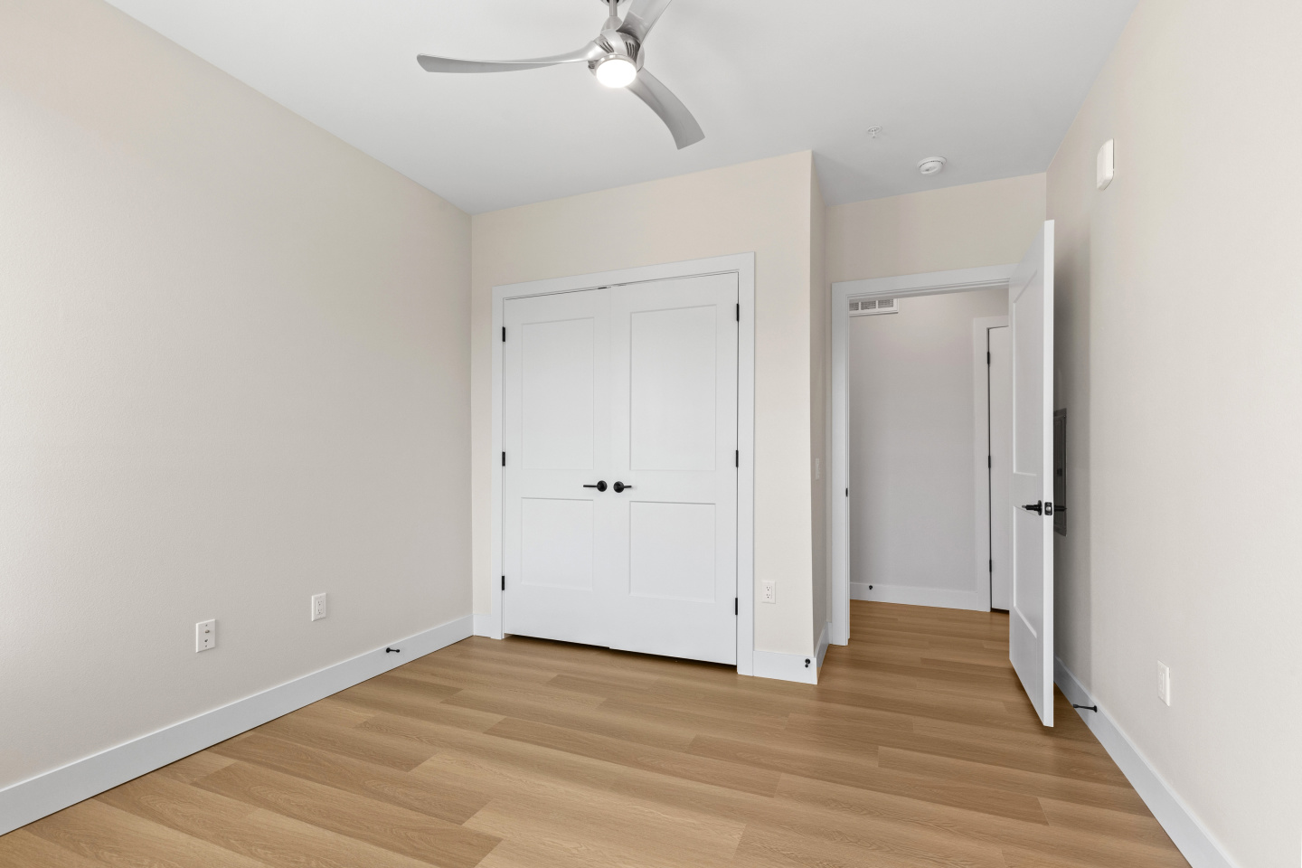 Frameline Apartments Image 8