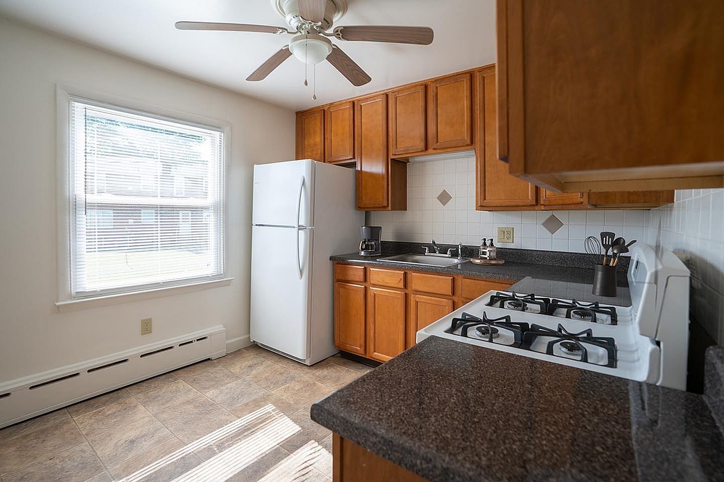 Larkwood Place Apartments Image 2