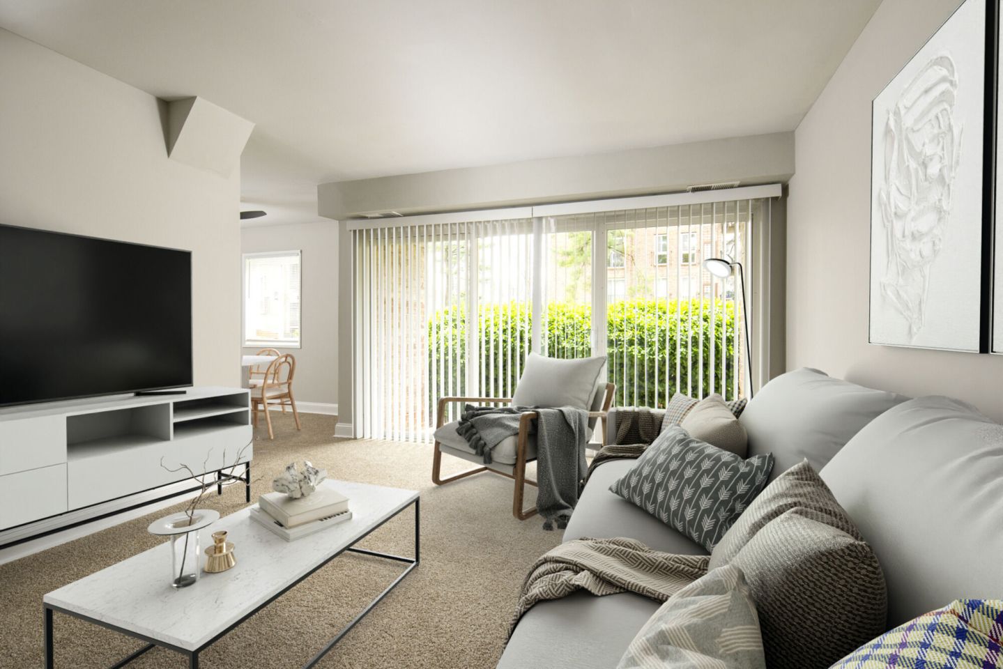 Metro Pointe Image 1