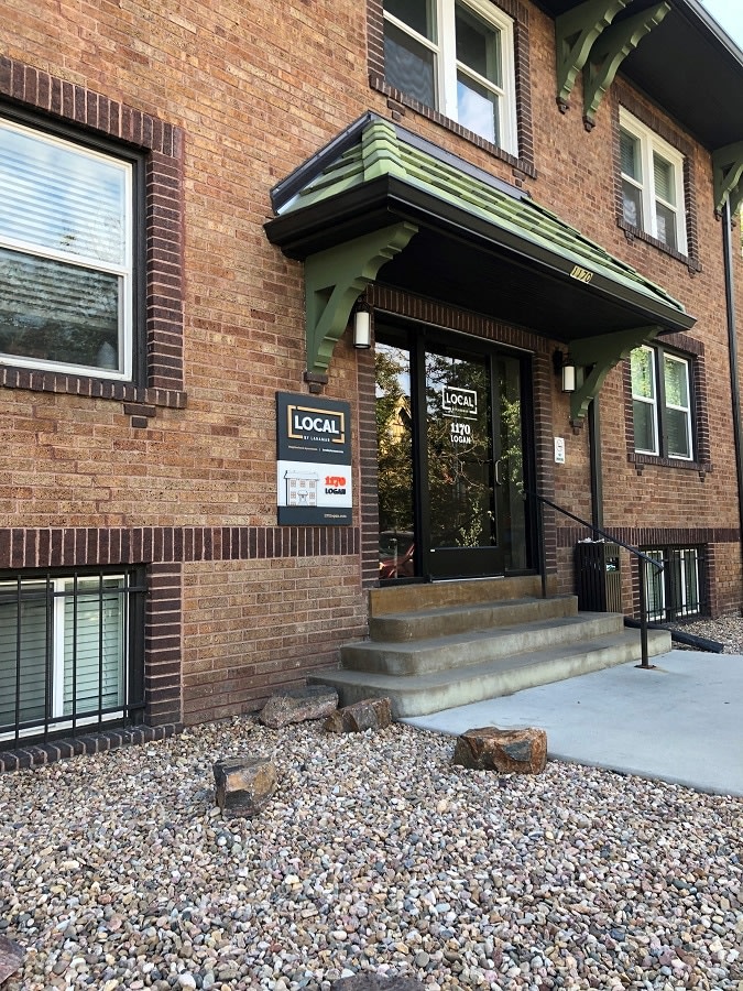 1170 Logan Image 29