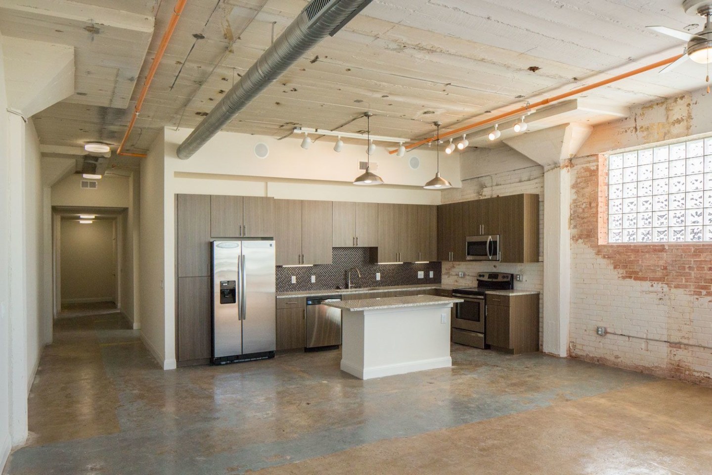 Magnolia Lofts on Vickery Image 12