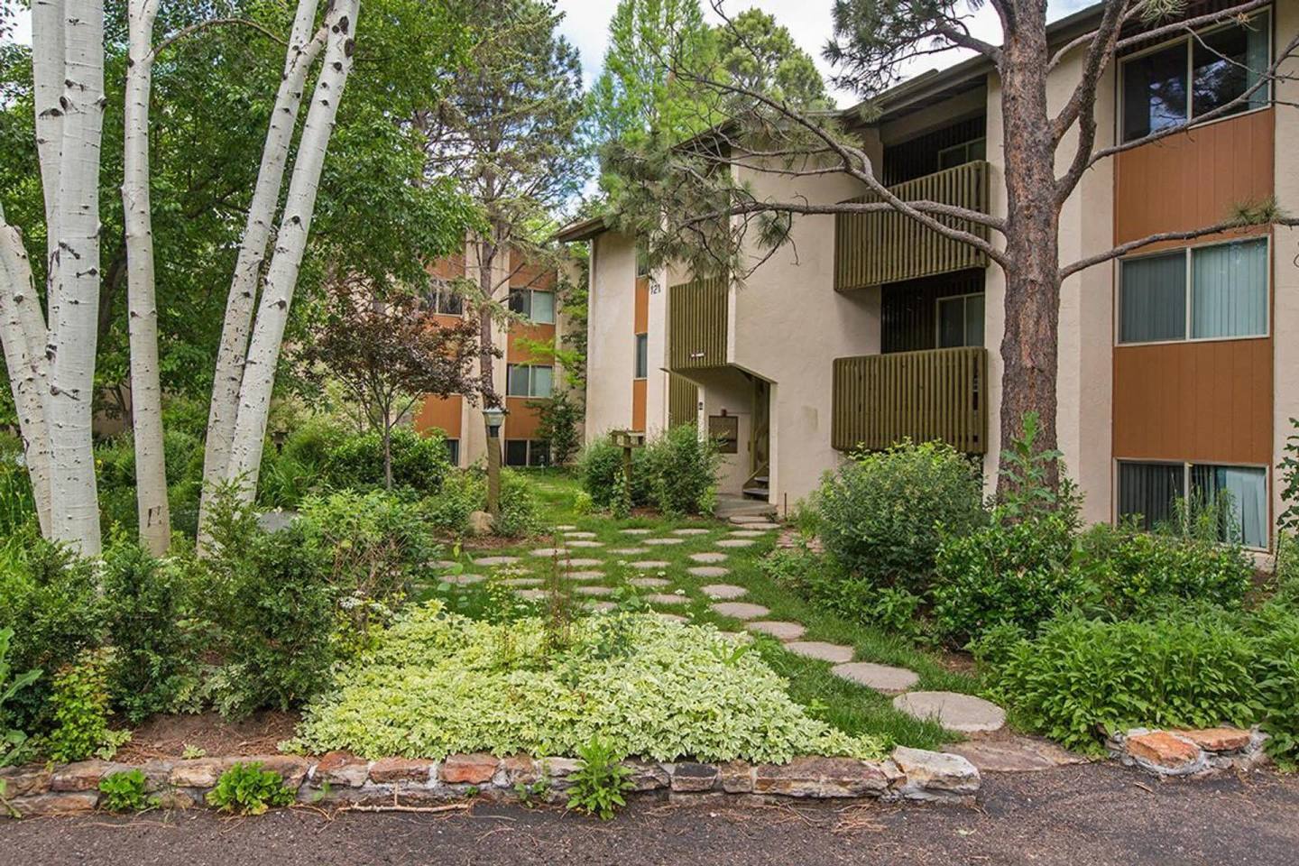 The Gardens at Hidden Creek Image 18